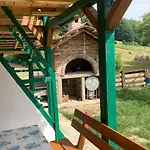 Bosanska Avlija-muzej- *