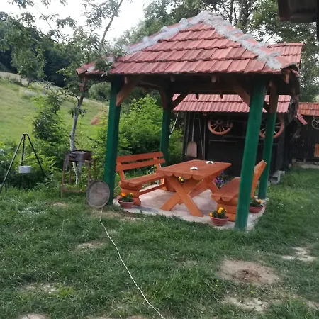 Bosanska Avlija-muzej- דירה *