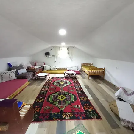 Bosanska Avlija-muzej- דירה